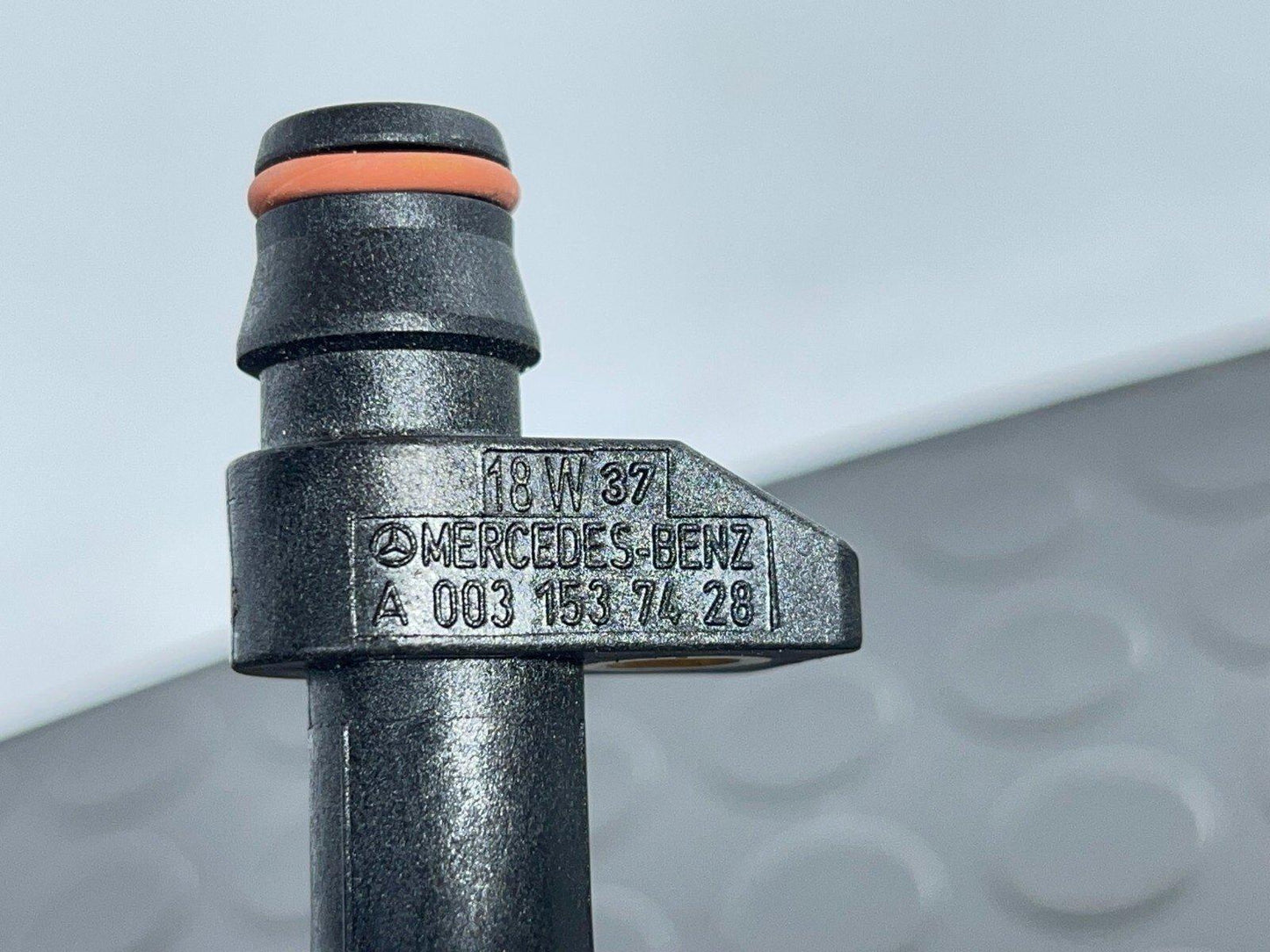 12-18 MERCEDES A B CLA-CLASS  1.8/2.1 CDI OM651 CRANKSHAFT SENSOR A0031537428