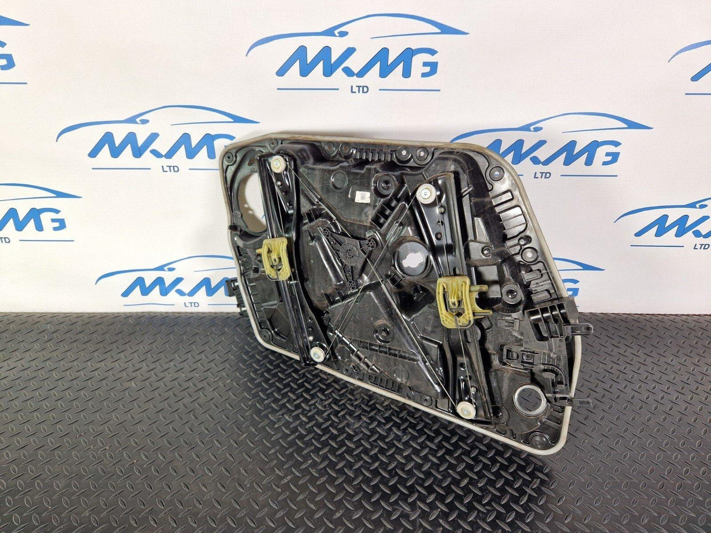 18-ON MERCEDES BENZ A CLASS W177 FRONT LEFT WINDOW REGULATOR A1775409710