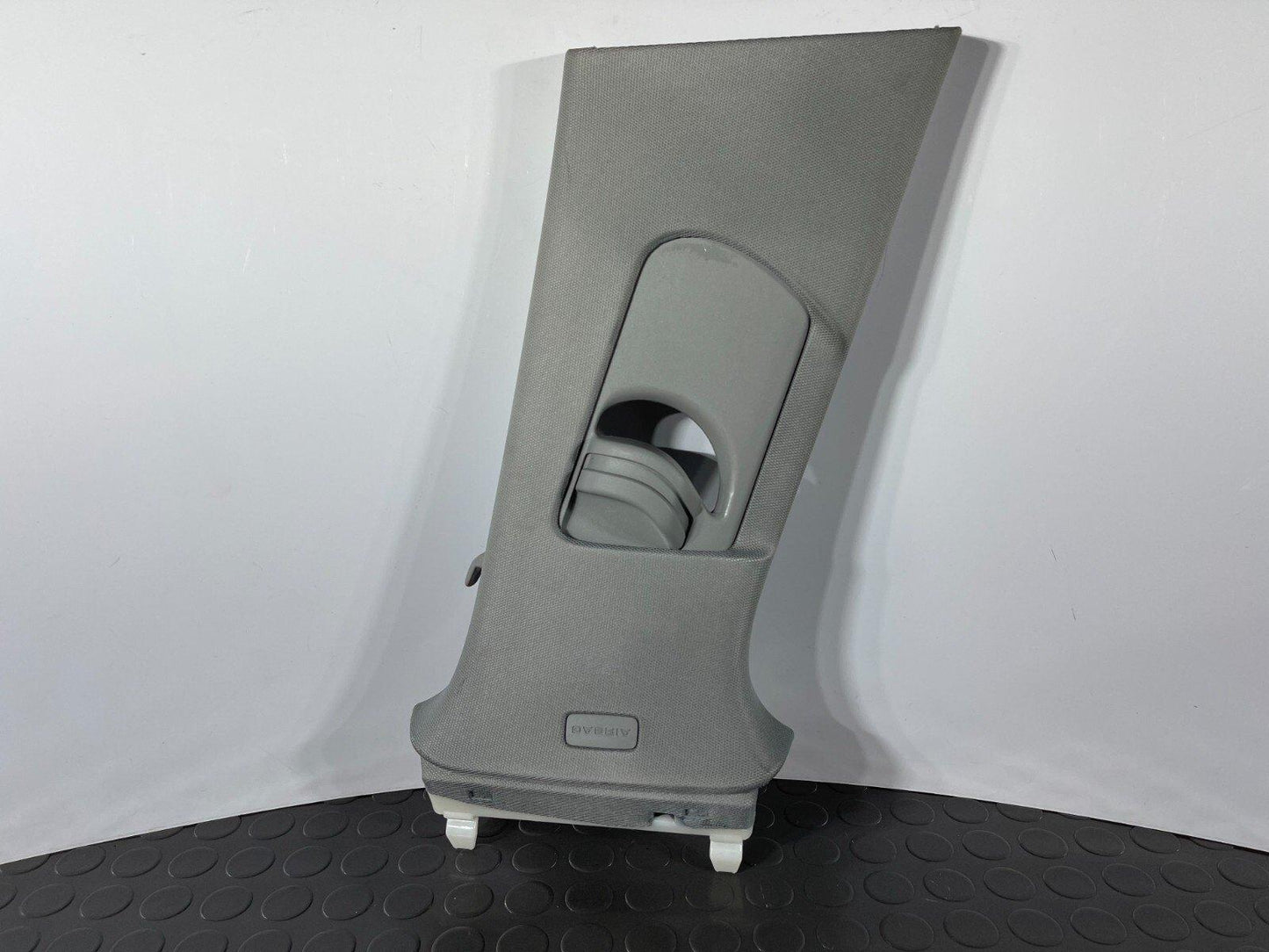16-19 AUDI A4 B9 ESTATE GENUINE RIGHT DRIVER SIDE B-PILLAR TRIM COVER 8W0867244C