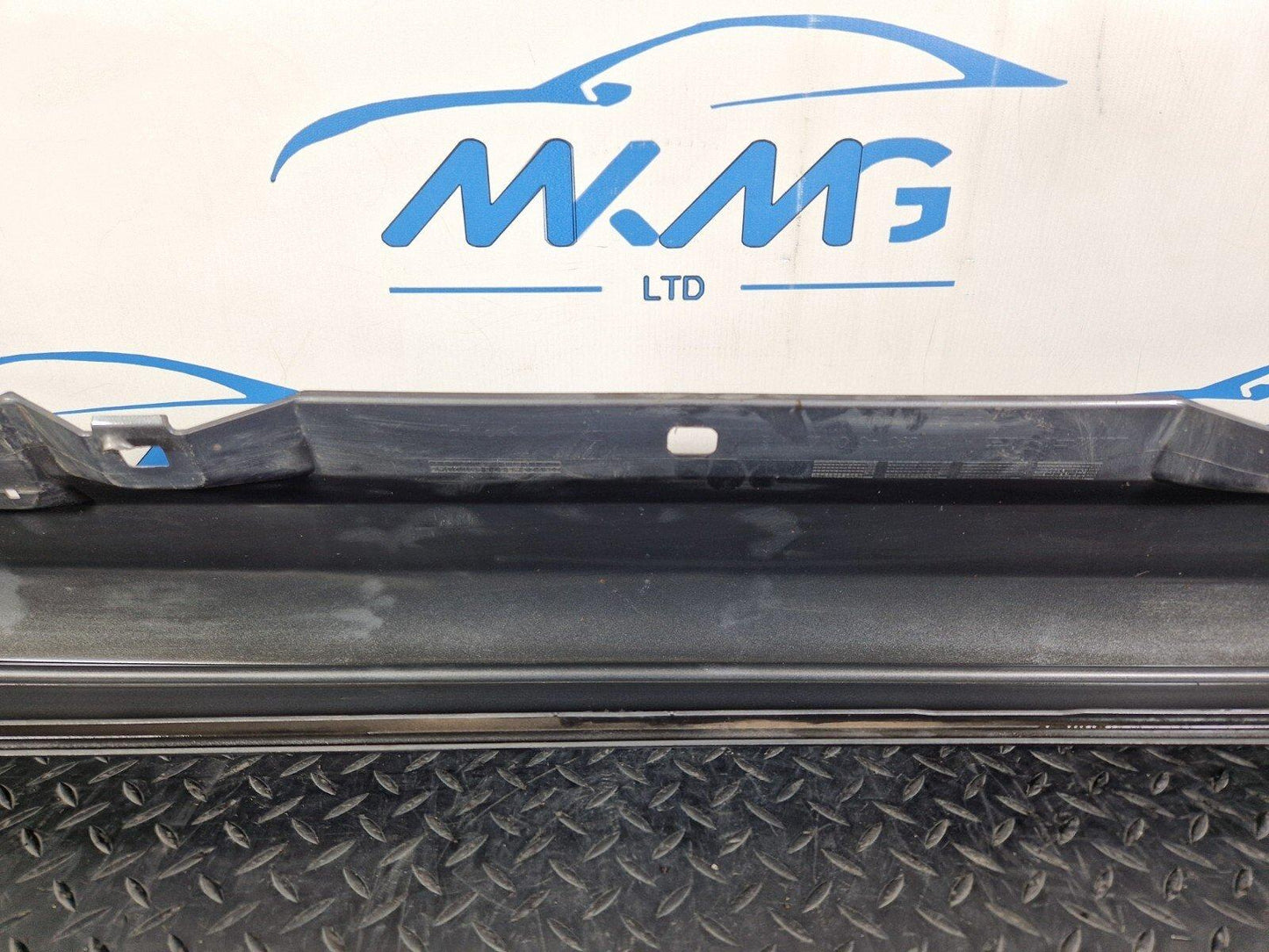 19-ON MERCEDES BENZ B CLASS W247 DRIVERS SIDE MOULDING A1776904601