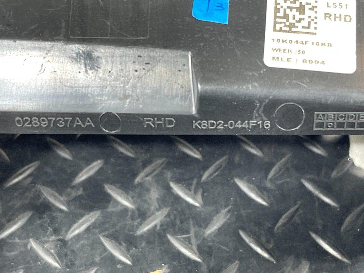 2019-ON  LAND ROVER DISCOVERY L550 STEERING WHEEL COVER TRIM K8D2044F16