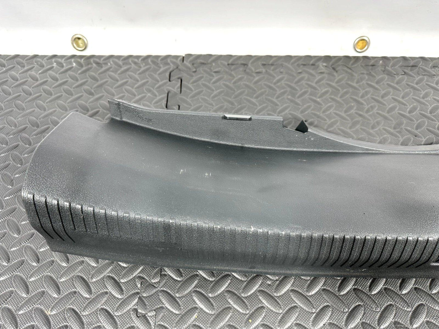 16-19 AUDI A4 B9 SALOON GENUINE BOOT TRUNK SILL COVER PROTECTION 8W5863471