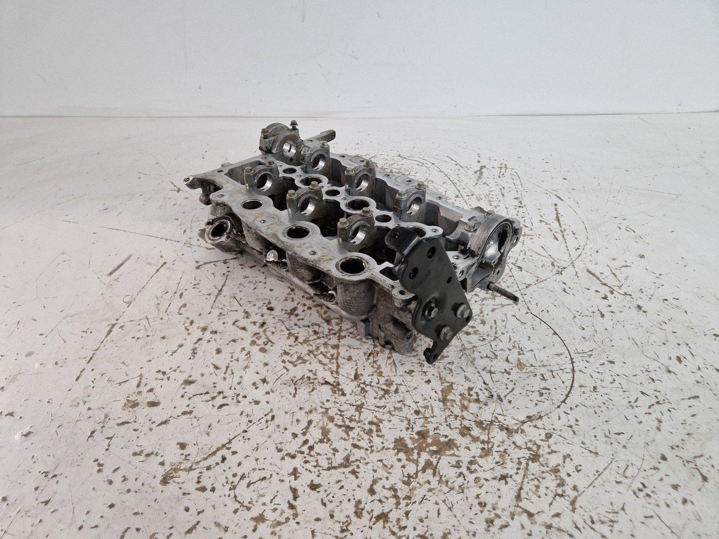 17-ON LAND ROVER DISCOVERY L462 3.0 DIESEL CYLINDER HEAD 9X2Q6049DC PM9X2Q6090DA