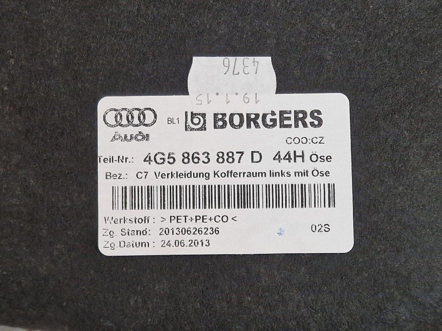 12-18 AUDI A6 C7  GENUINE REAR LEFT SIDE BOOT PANEL COVER 4G5863887D