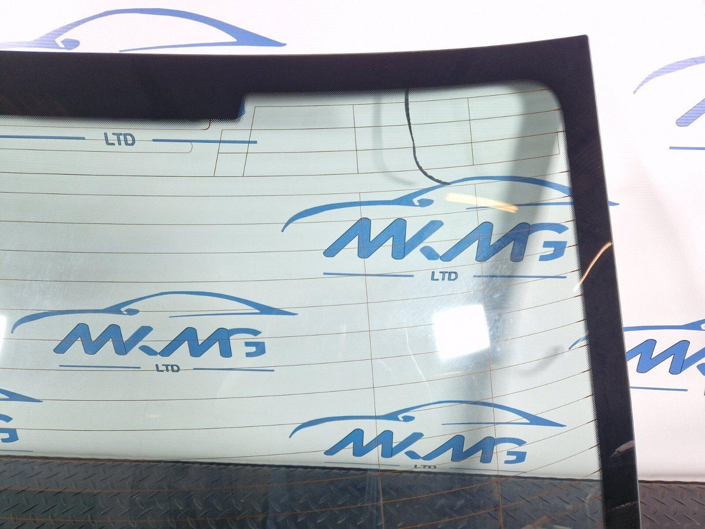 16-19 AUDI A4 B9 REAR WINDSHIELD WINDSCREEN WINDOW GLASS 8W5845501