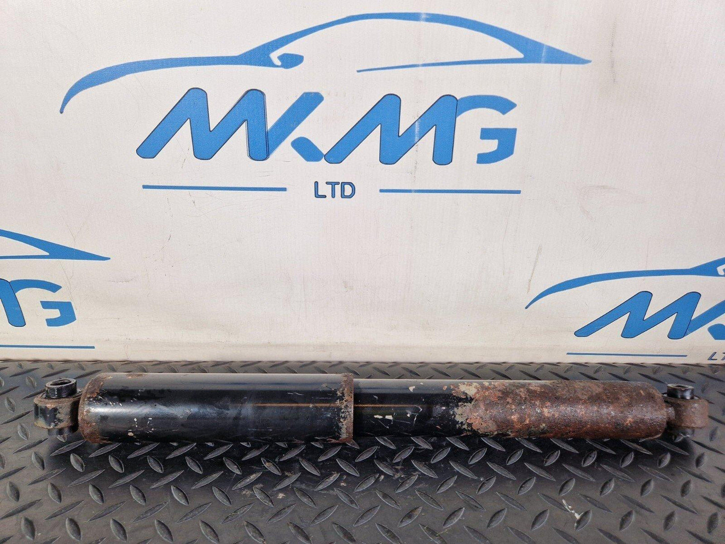 06-14 MERCEDES BENZ SPRINTER W906 REAR N/O/S SHOCK ABSORBER  A9063200731