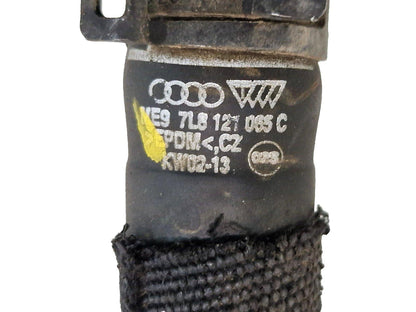 10-15 AUDI Q7 4L 3.0 DIESEL CJMA ENGINE WATER COOLANT HOSE PIPE 7L8121065C