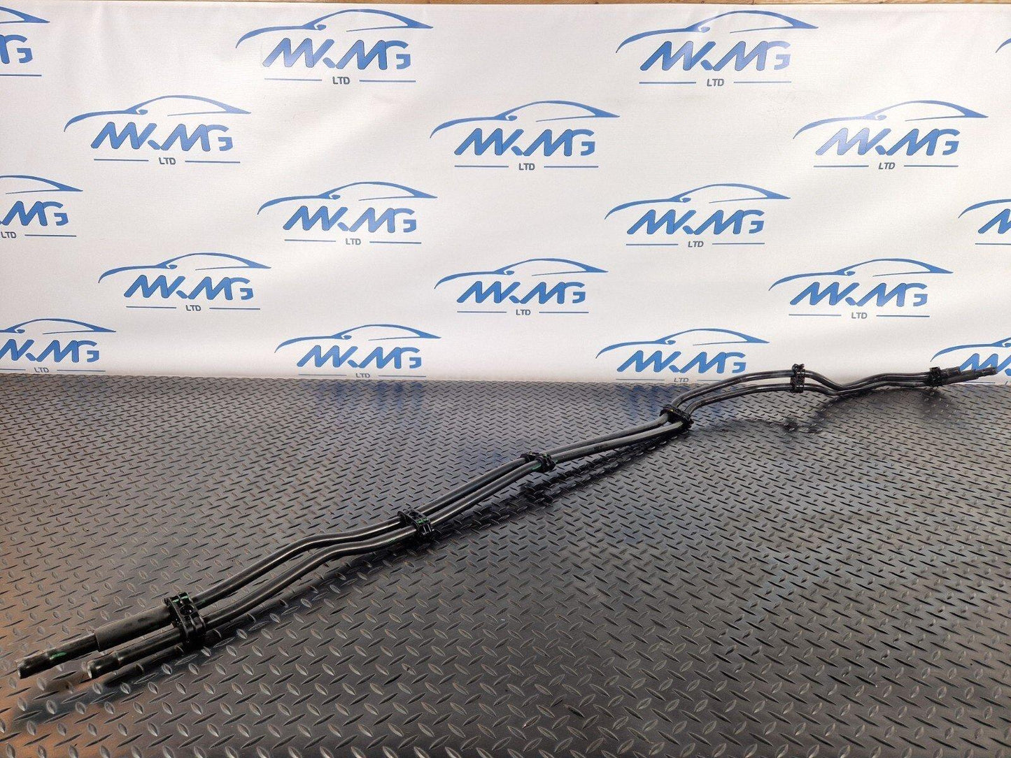 19-ON MERCEDES BENZ CLA C118 GENUINE RADIATOR COOLANT LINE A1775016201