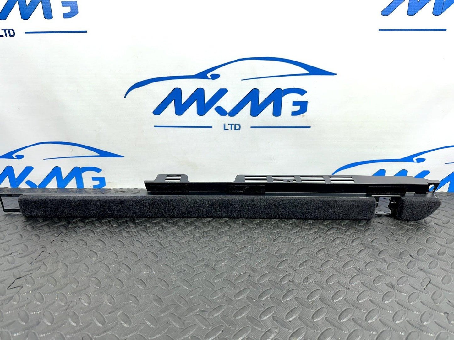 16-19 AUDI A4 B9 GENUINE REAR LEFT BOOT INTERIOR FLOOR TRIM PANEL 8W9861827