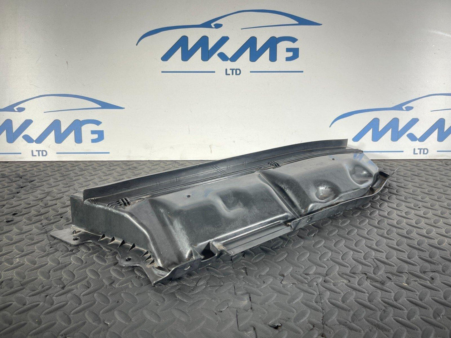 14-21 BMW 2 SERIES GRAN TOURER F45 F46 ENGINE BAY UPPER PLASTIC TRIM 7320096