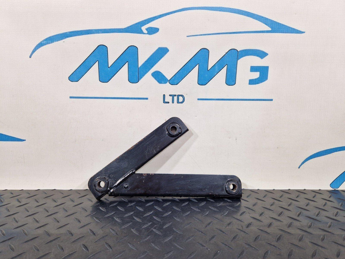 14-23 MERCEDES BENZ VITO W447 GENUINE FRONT AXLE CARRIER STRUT A4476200085