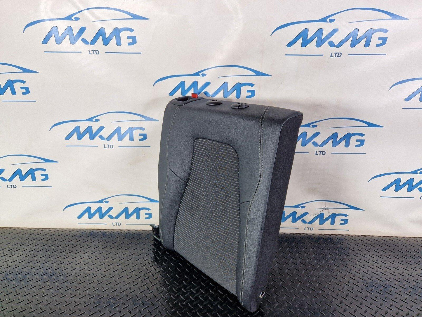 18-ON MERCEDES A CLASS W177 REAR RIGHT DRIVER SIDE SEAT HALF LEATHER A1779200600