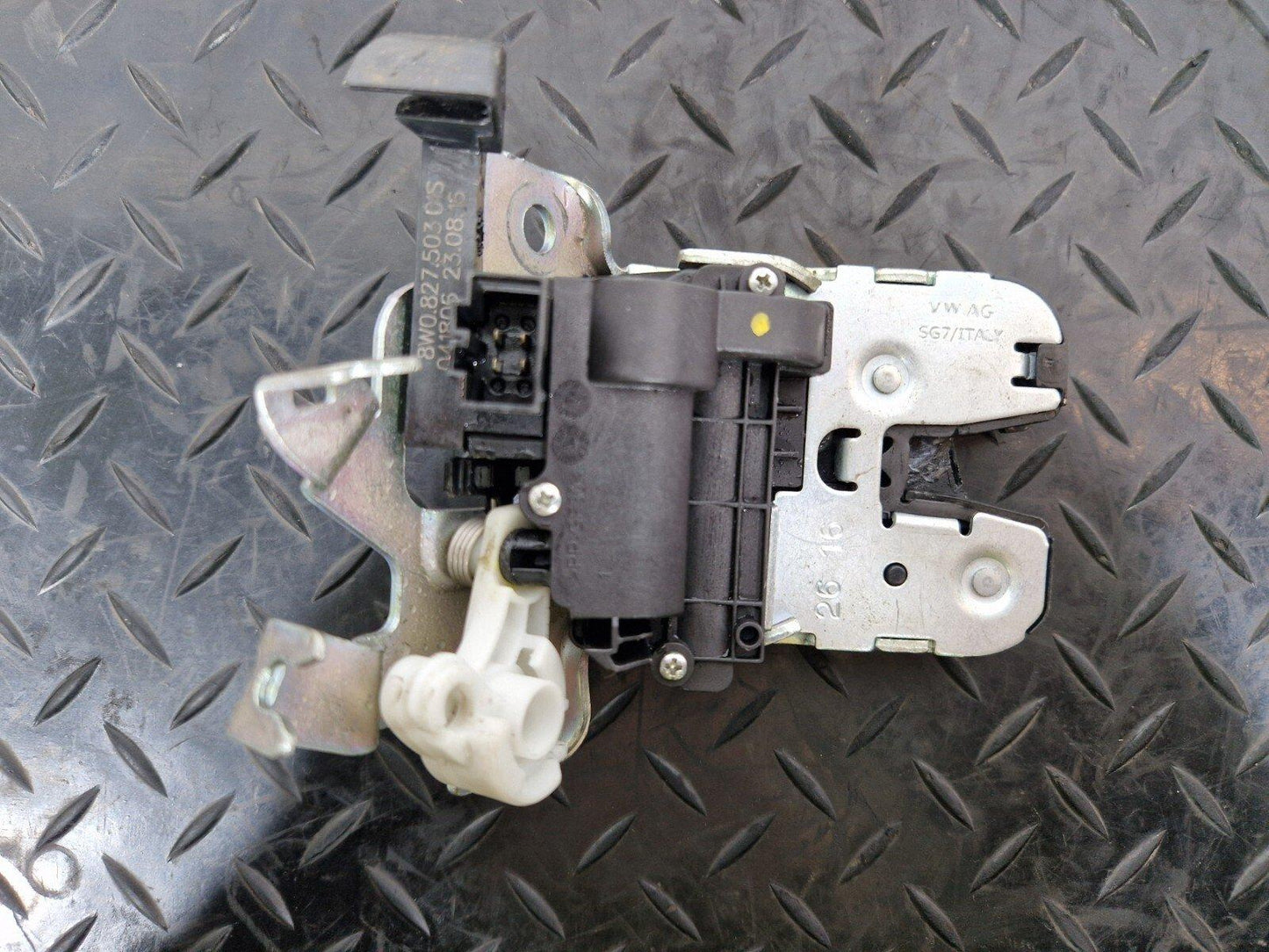 16-23 AUDI A5 F5 SPORTBACK TAILGATE LOCK LATCH MECHANISM 8W0827503