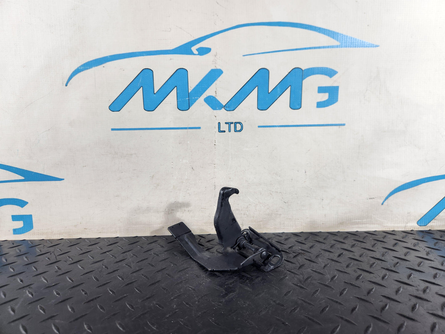 Land Rover Range Rover Evoque L551 Bonnet Hood Safety Latch K8D2-16892-AC