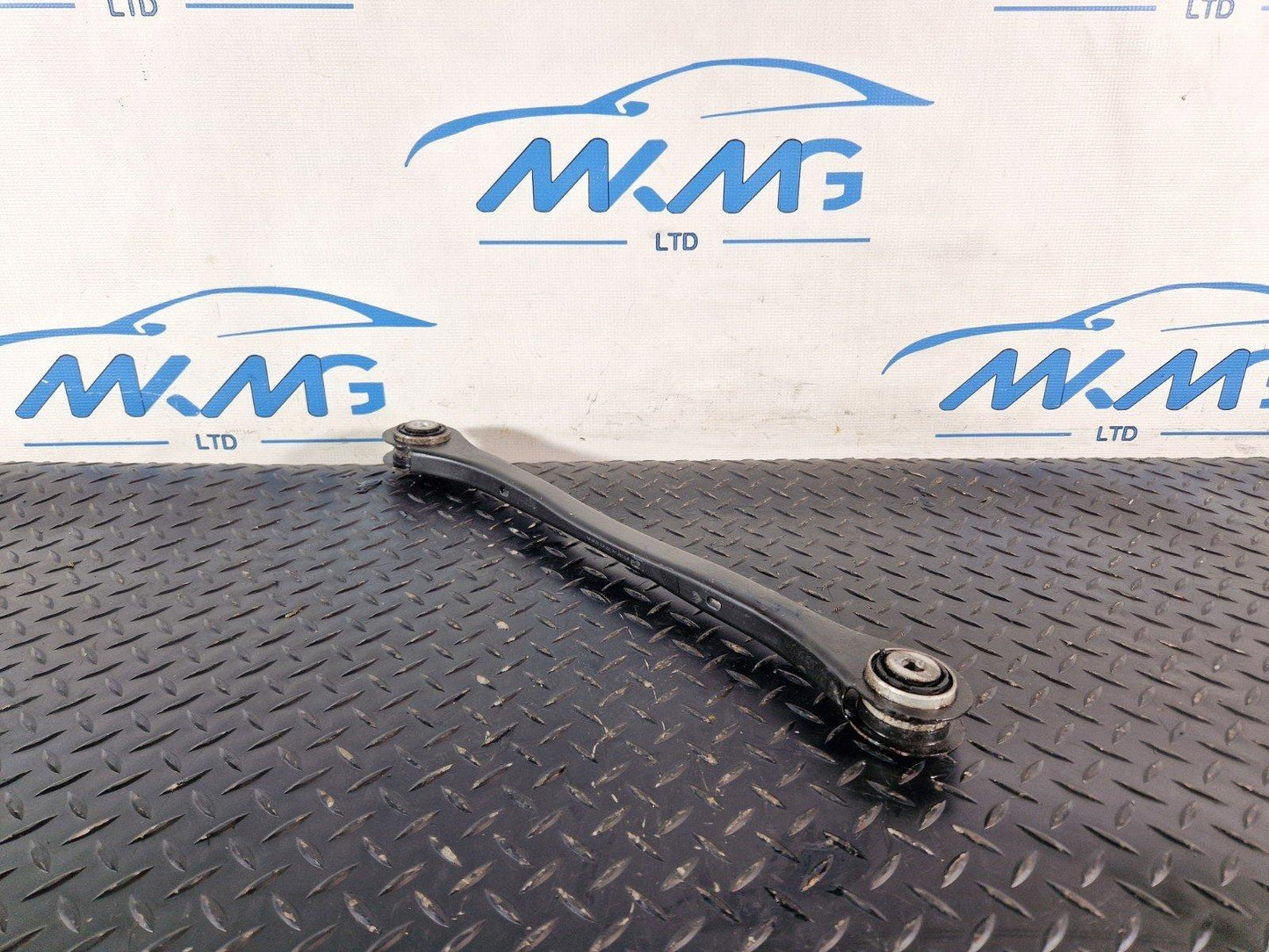 16-19 AUDI A4 B9 GENUINE REAR RIGHT DRIVER SIDE TRAILING CONTROL ARM 8W0501530D