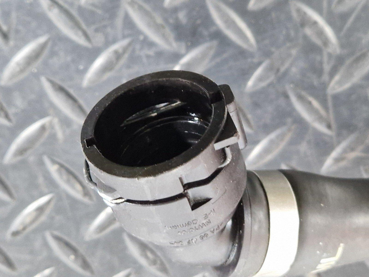 12-17 AUDI Q5 8R S-LINE GENUINE OEM WATER COOLANT HOSE PIPE LINE 8R0819332N