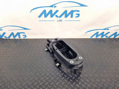 16-19 AUDI A4 AVANT B9 S-LINE GEAR SHIFTING MECHANISM MOUNTING FRAME 8W2863531