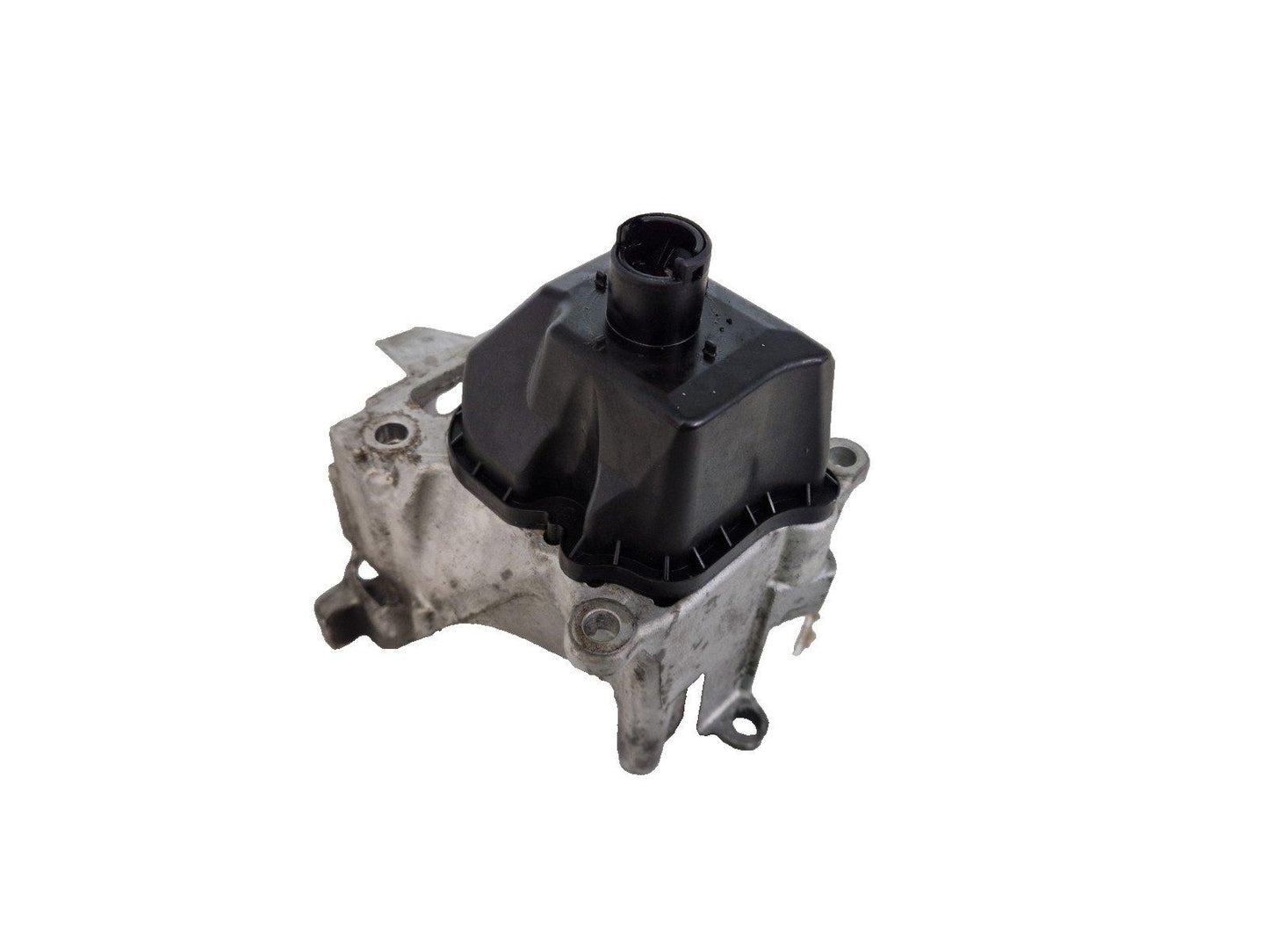 17-ON LAND ROVER DISCOVERY L462 OEM FUEL PUMP BRACKET OIL BREATHER 9X2Q9A361CB