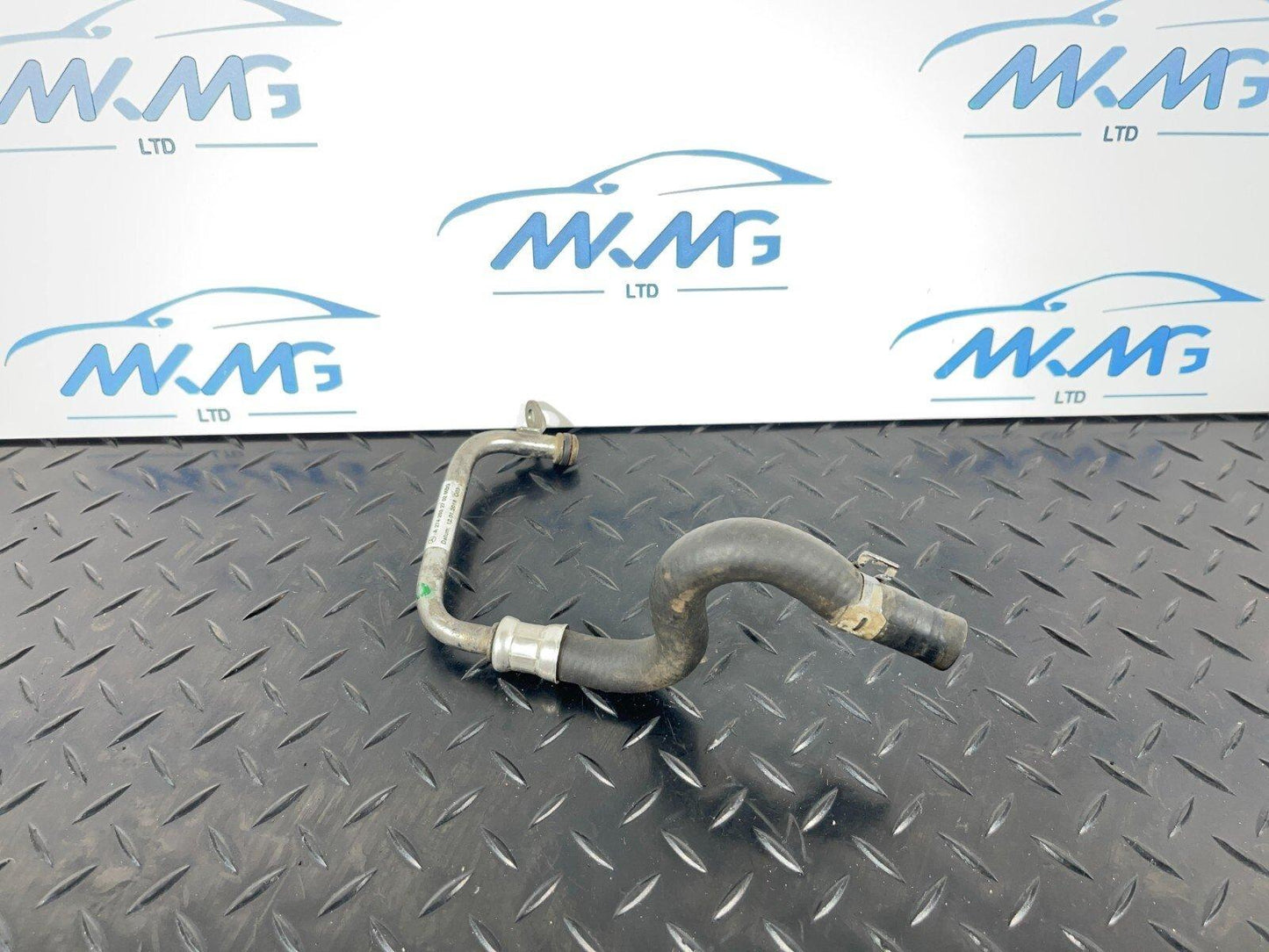 14-21 MERCEDES BENZ C350e W205 WATER LINE PIPE HOSE A2742032702