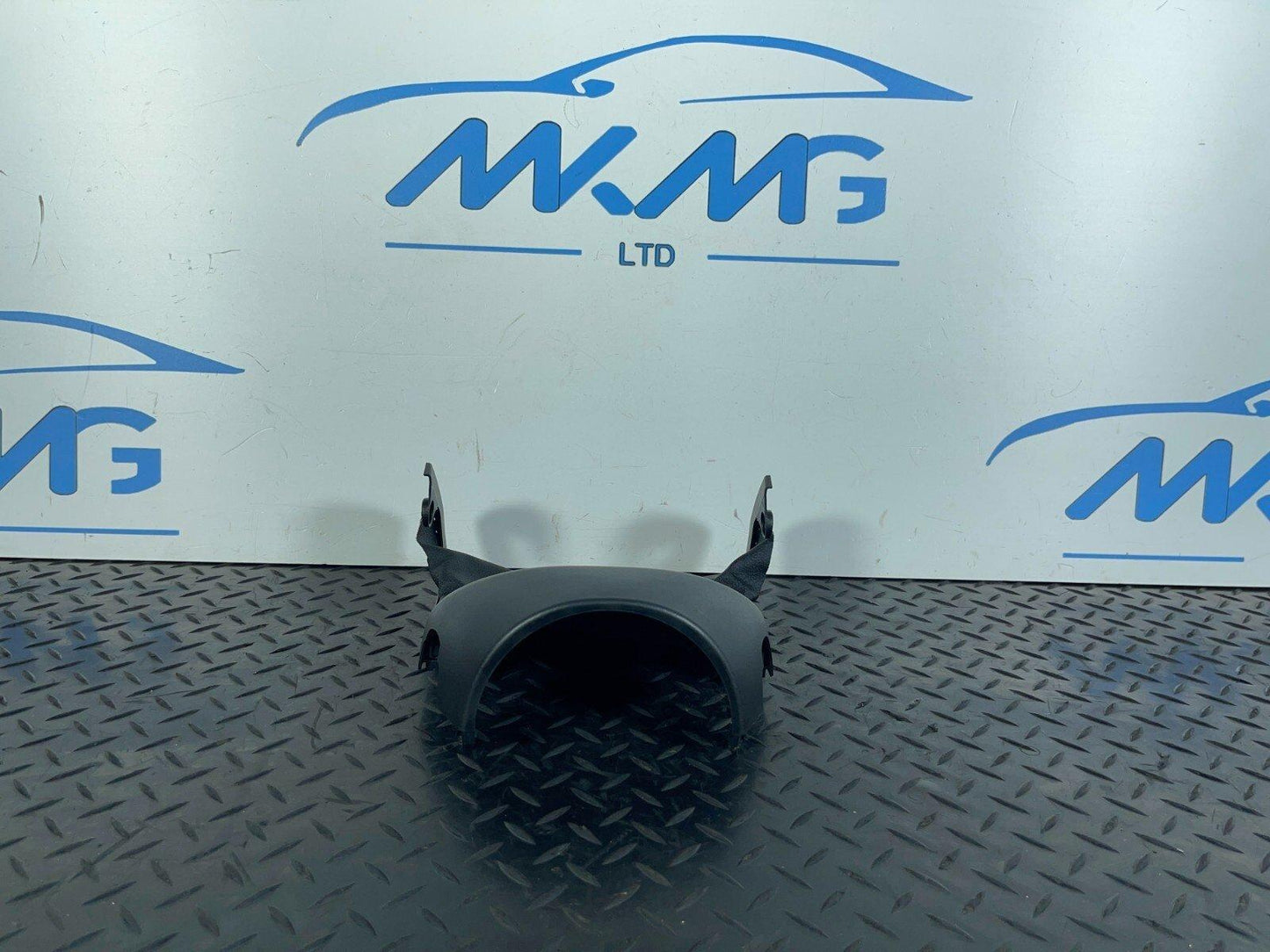 16-22 BMW X1 F48 STEERING COLUMN SURROUND COWL TRIM 6843858