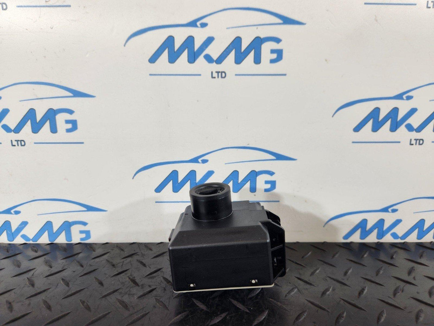 11-19 MERCEDES BENZ ML W166 GENUINE IGNITION LOCK BARREL A1669052901