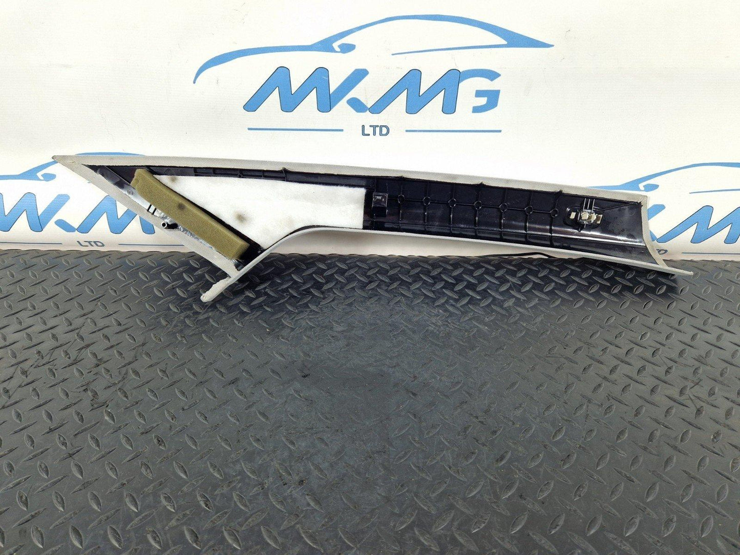 12-18 MERCEDES BENZ B-CLASS W246 COVER TRIM A-PILLAR LEFT A2466900125