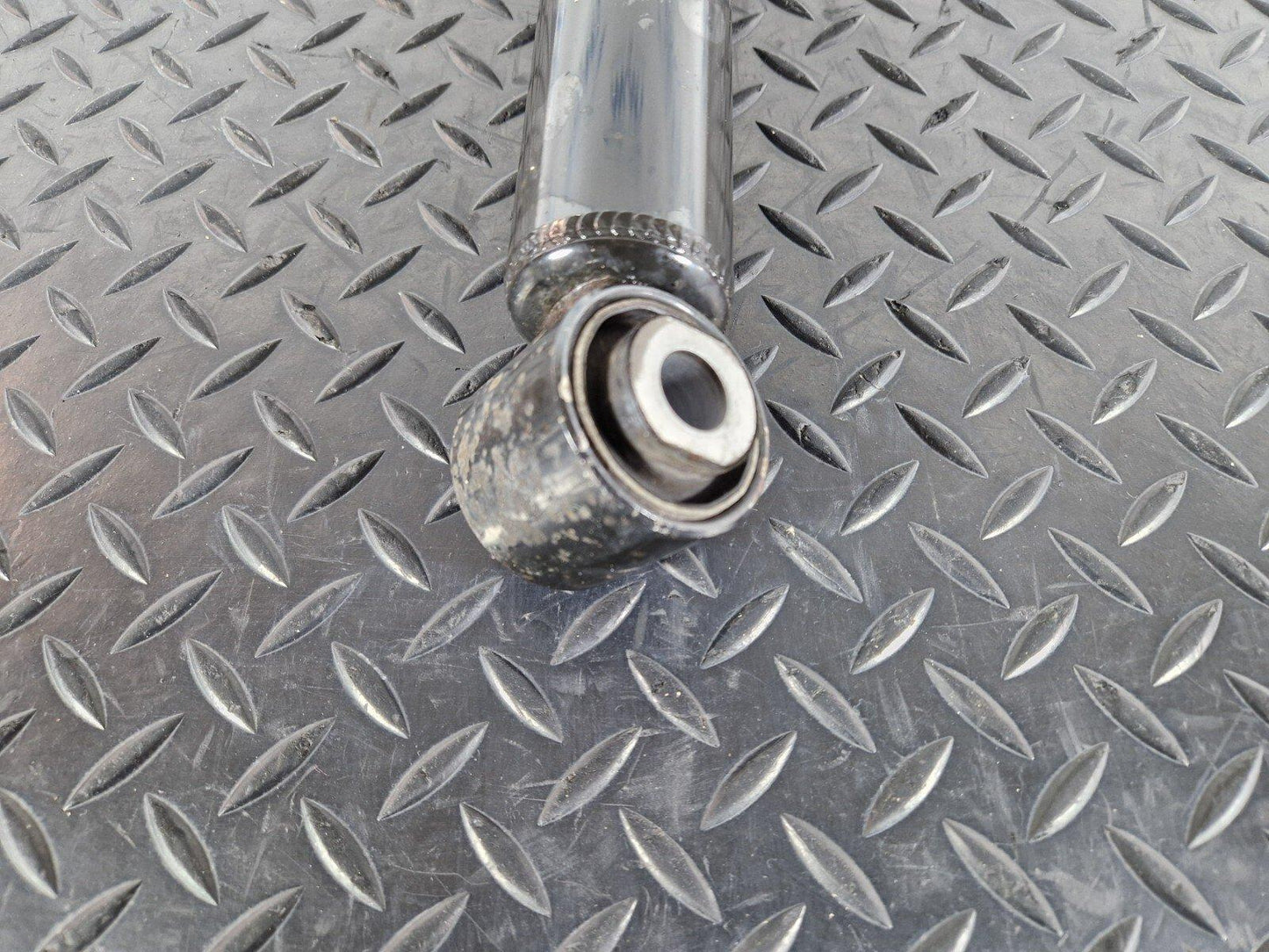 20-24 BMW 1 SERIES F40 REAR LEFT RIGHT N/O/S SPRING STRUT SHOCK ABSORBER 6877075
