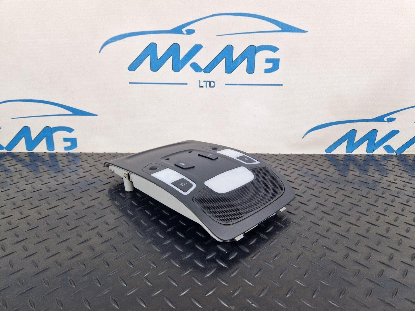 12-18 AUDI A6 C7 FRONT ROOF INTERIOR COURTESY READING LIGHT 4G0947135 4G0951177A