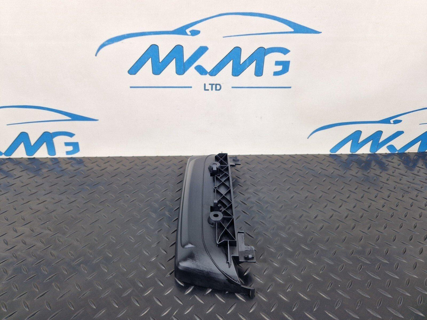11-18 BMW 6 SERIES F06 GENUINE FRONT DASHBOARD TRIM 202000243
