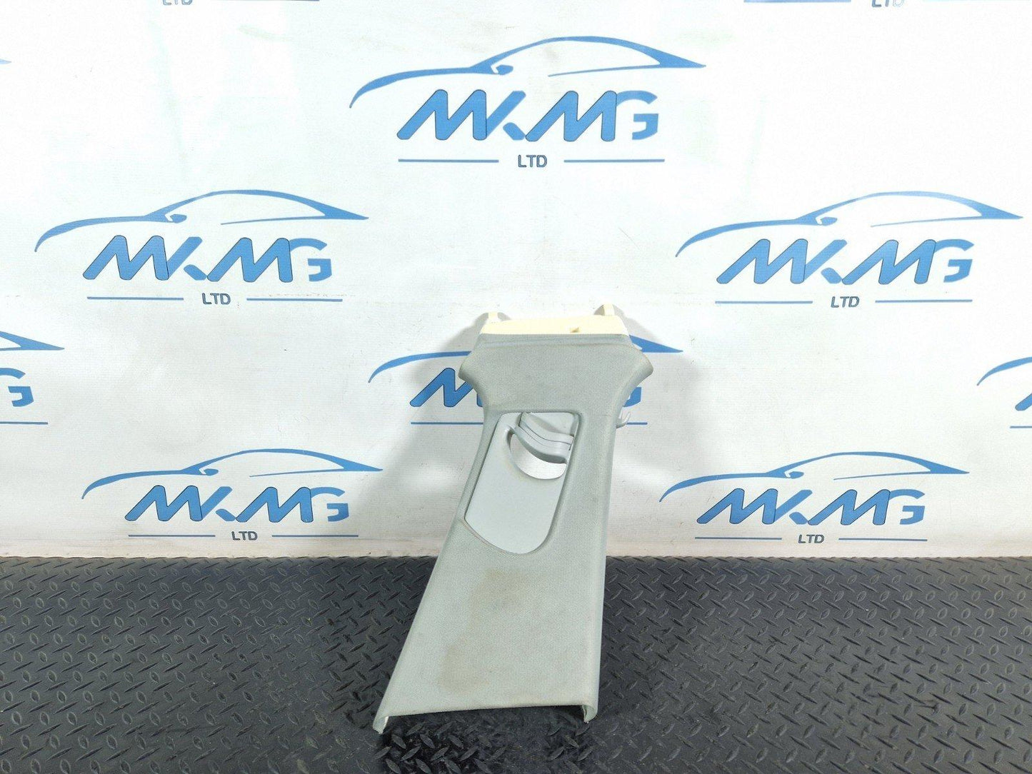 12-18 AUDI A6 C7 GENUINE RIGHT B PILLAR TRIM BELT PANEL 4G0867244