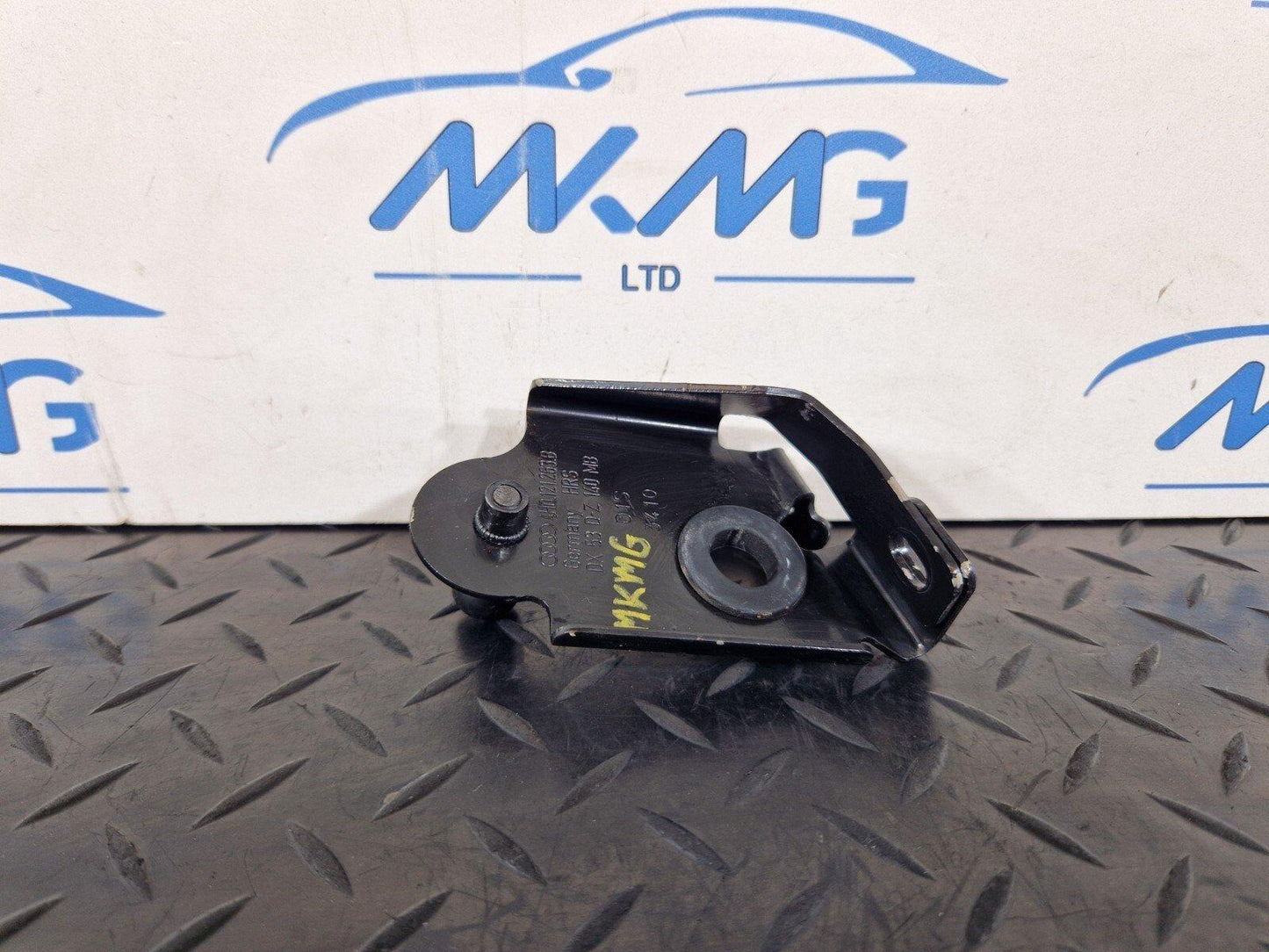 10-17 AUDI A8 4H COOLANT RESERVOIR TANK BOTTLE BRACKET HOLDER MOUNT 4H0121263B