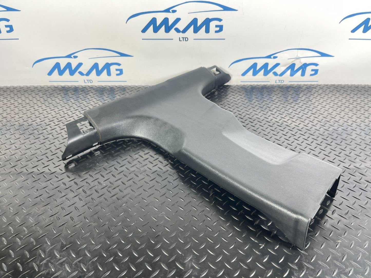 16-23 AUDI A5 F5 SPORTBACK RIGHT DRIVER SIDE LOWER B-PILLAR TRIM 8W8867240A
