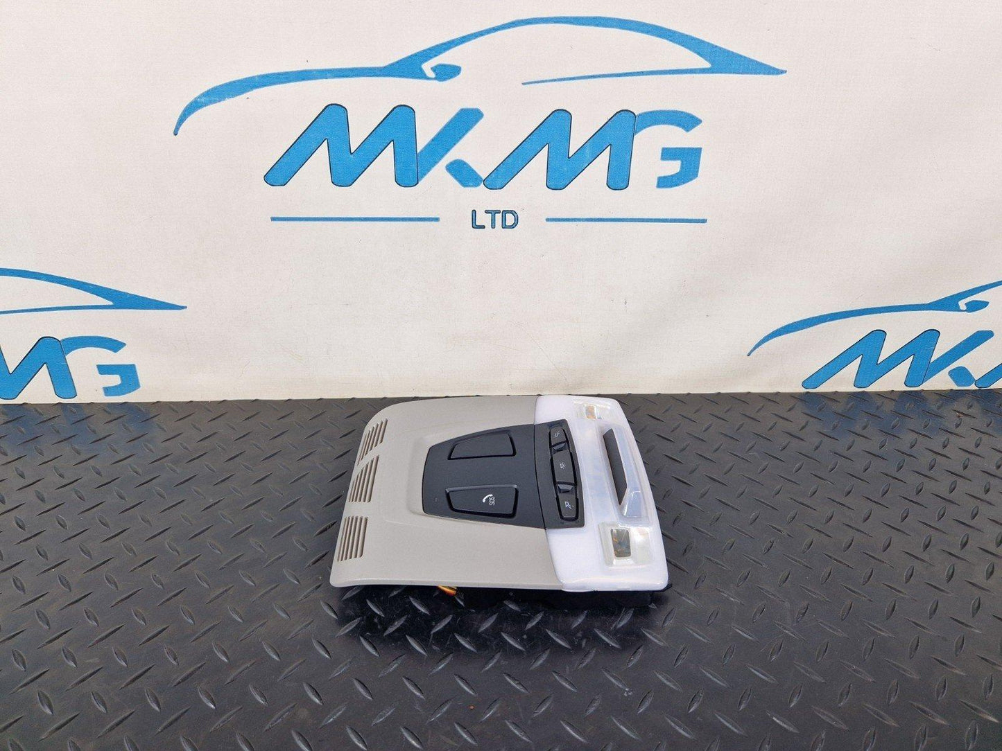 16-22 BMW X1 F48 GENUINE INTERIOR ROOF READING LIGHT 3255111