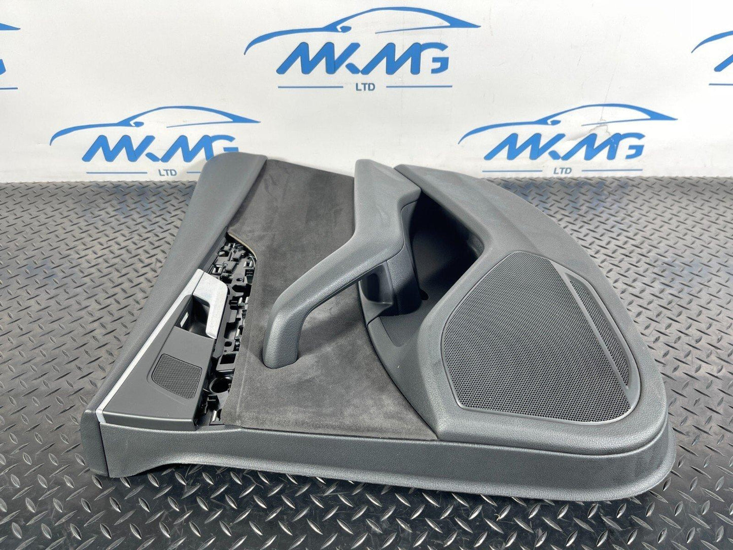 16-23 AUDI A5 F5 SPORTBACK S-LINE DRIVER SIDE REAR DOOR CARD 8W8867488