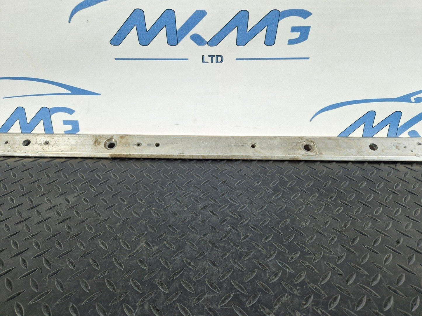 14-21 MERCEDES BENZ C200 W205 OEM TRANSMISSION BRACE A2136195000