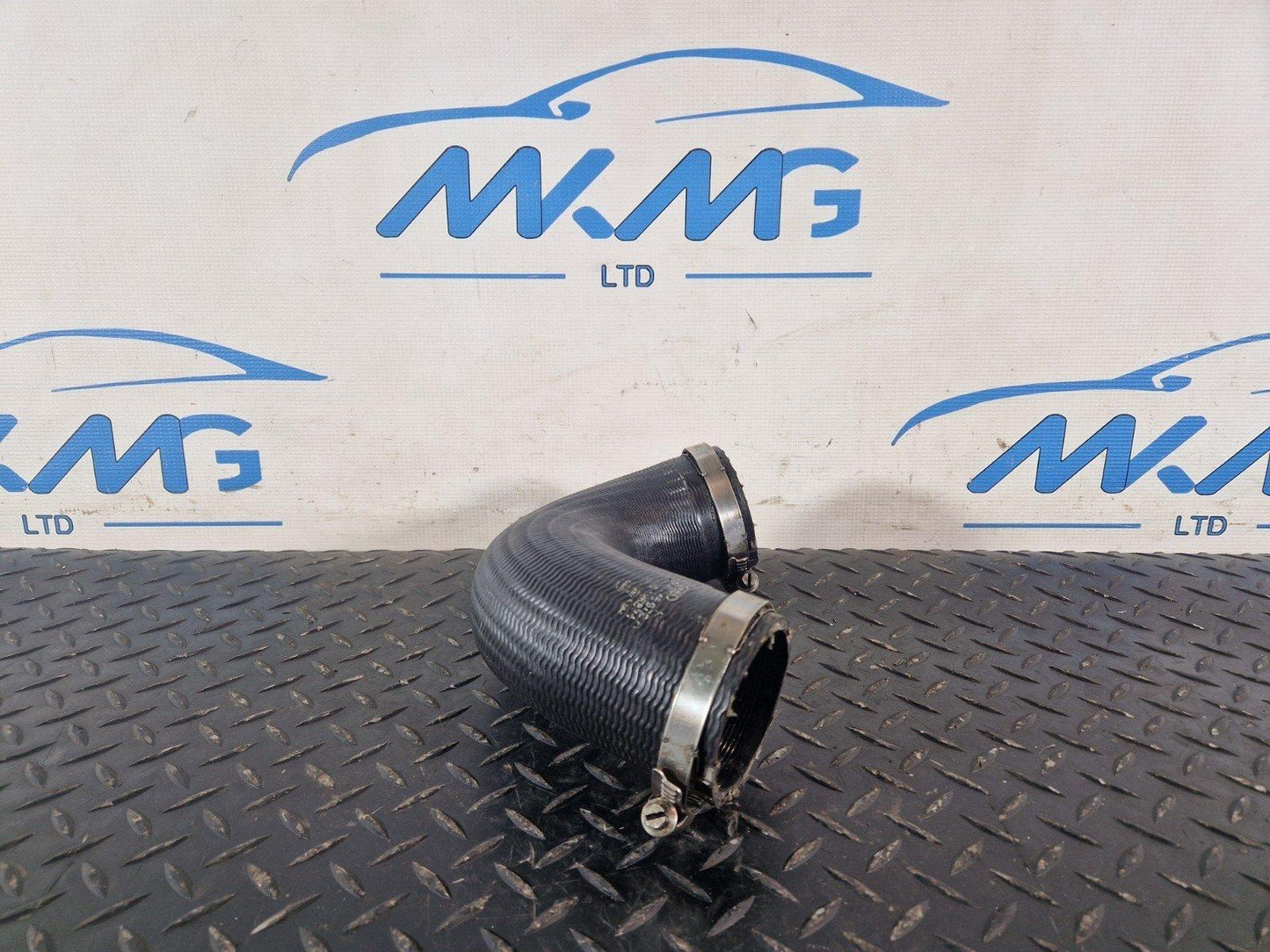 10-15 AUDI Q7 4L 3.0 DIESEL CRCA TURBO INTERCOOLER PIPE 4L0145972A