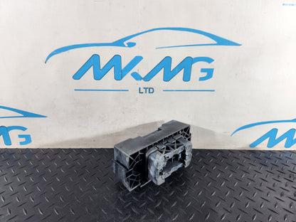 Mercedes-Benz Jack Support Mount X2 Genuine A1666900134