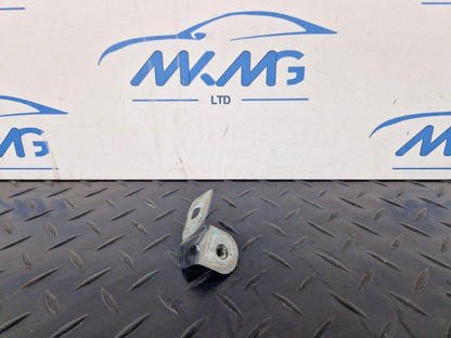 16-19 AUDI A4 AVANT B9 S-LINE FRONT RIGHT DRIVER SIDE WING BRACKET 8W0821470