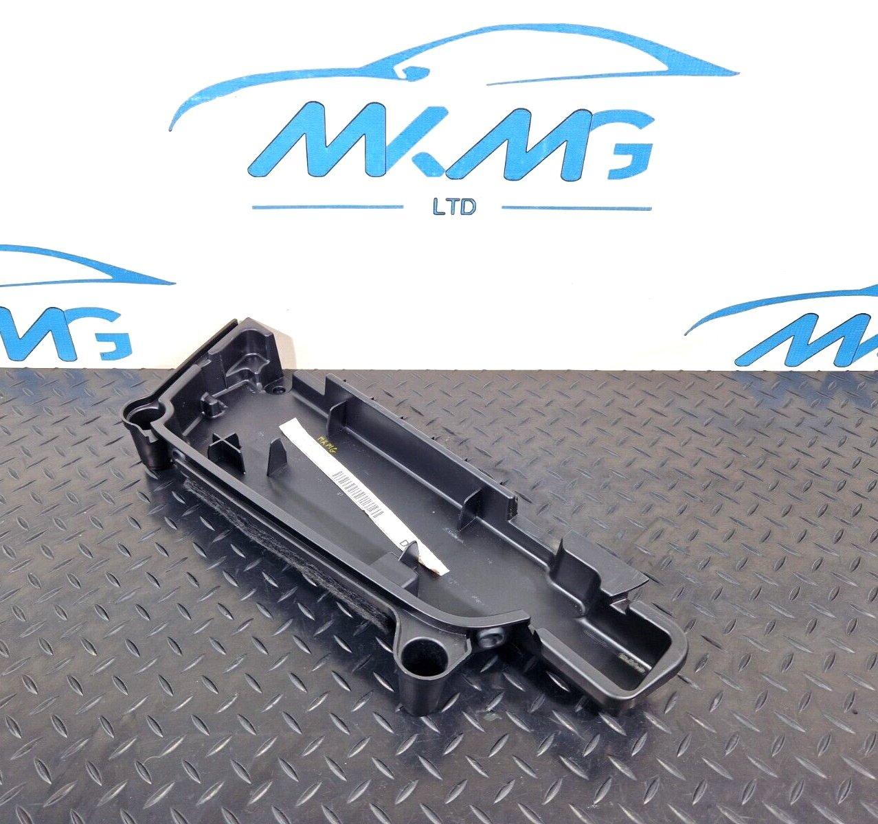 14-21 MERCEDES BENZ C220d W205 WARNING TRIANGLE TRAY A2056803903