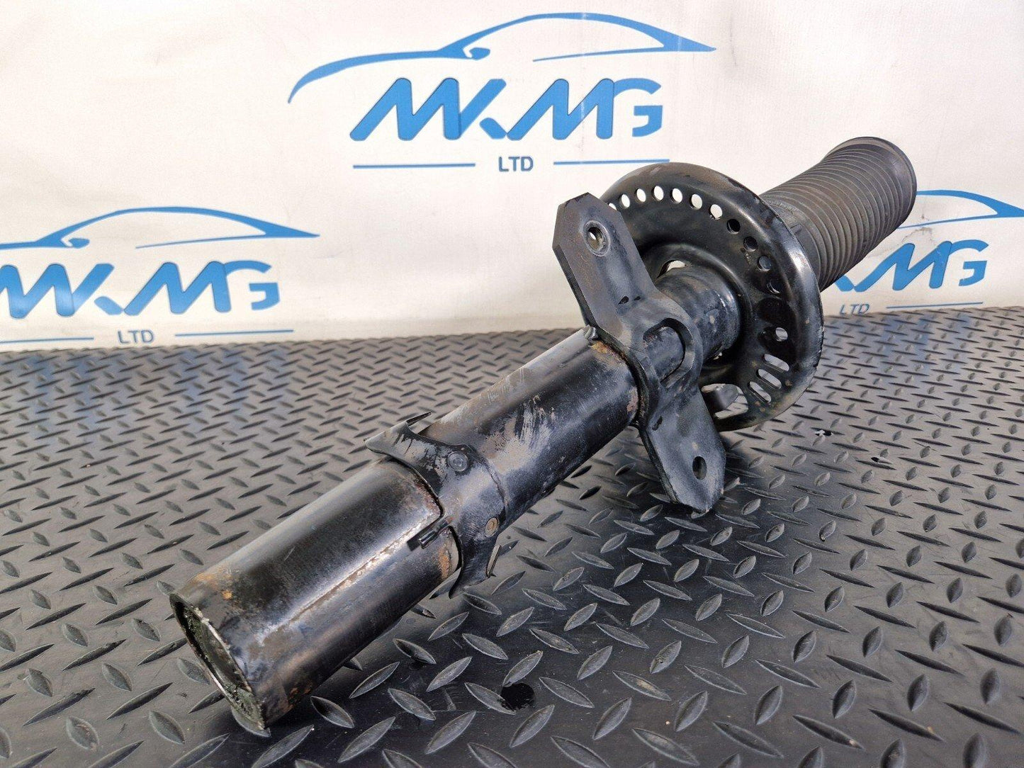 18-ON MERCEDES SPRINTER W910 FRONT FITS BOTH SIDES SHOCK ABSORBER A9103208600