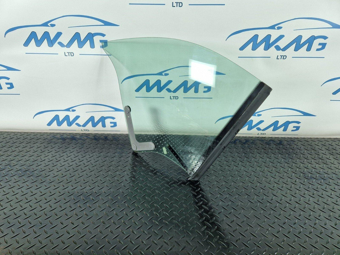 12-17 AUDI S5 CONVERTIBLE REAR RIGHT SIDE WINDOW GLASS 43R-00082 8P7845458