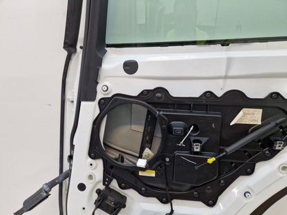 17-ON LAND ROVER DISCOVERY L462 REAR RIGHT O/S/R COMPLETE DOOR WHITE LRC867