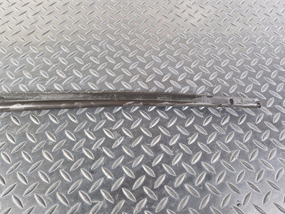 16-19 AUDI A4 B9  FRONT LEFT WINDSCREEN WEATHERSTRIP MOULDING STRIP 8W0854327C