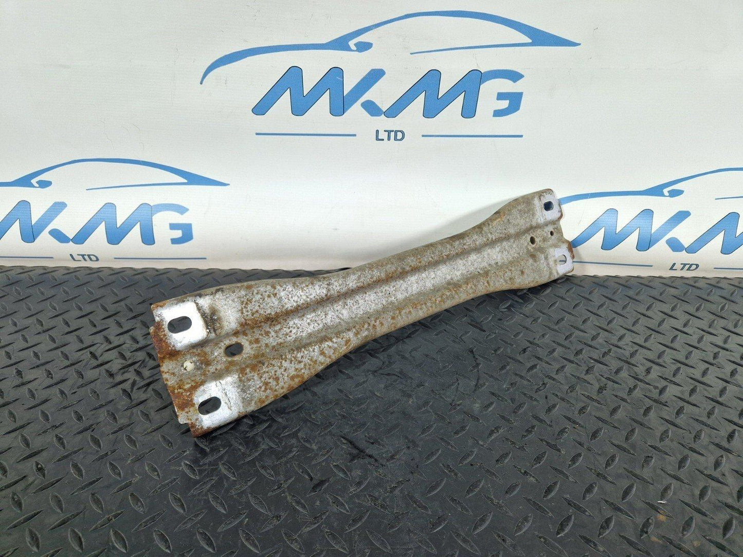 12-17 AUDI Q5 8R GENUINE OEM FRONT FLOOR CONNECTING STRUT BRACE 8R0804813