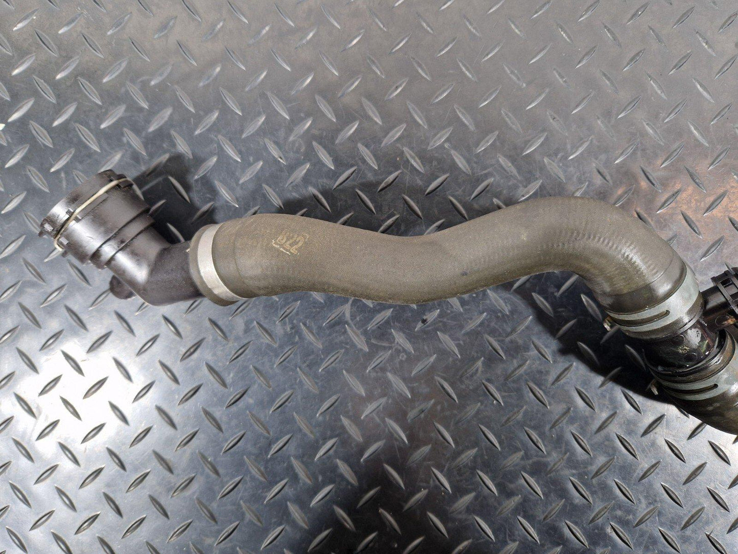 16-23 AUDI A5 F5 SPORTBACK S-LINE GENUINE WATER COOLANT PIPE 8W0122293H
