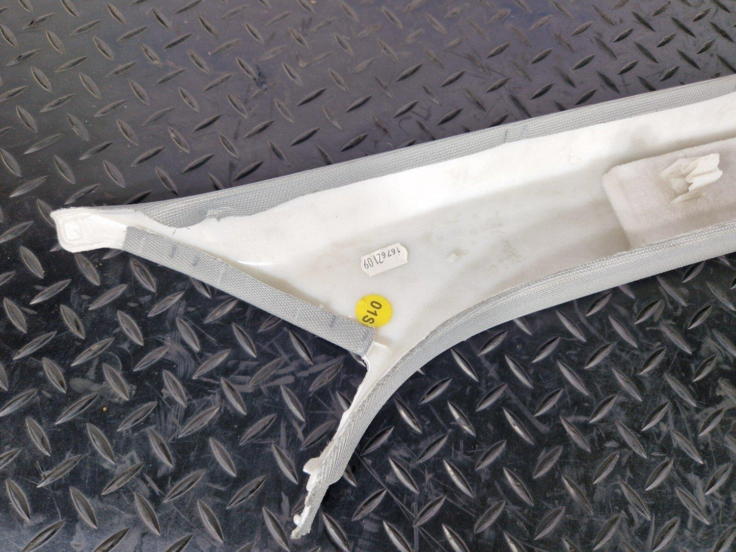 16-19 AUDI A4 B9 GENUINE FRONT LEFT SIDE A PILLAR TRIM COVER PANEL 8W0867233B
