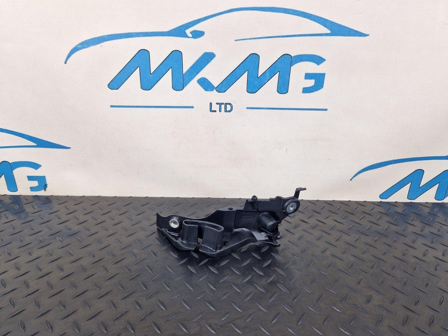 12-17 AUDI S5 CONVERTIBLE OEM BELT GUIDE REAR RIGHT 8F0857827