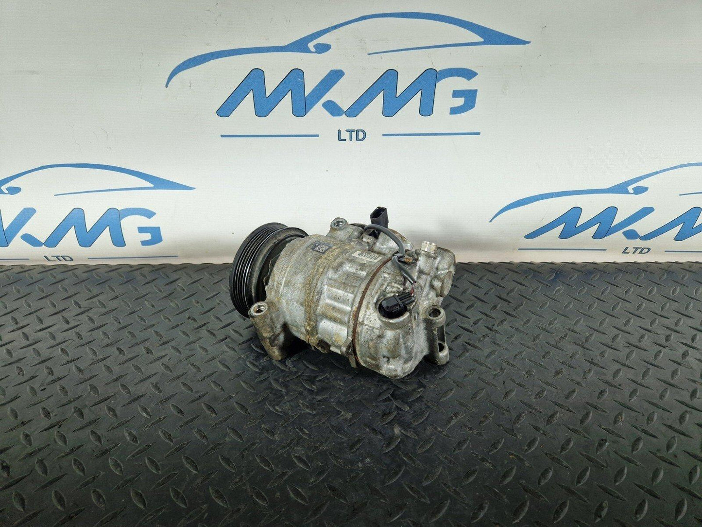 15-18 AUDI A7 4G GENUINE OEM AIR CONDITIONING COMPRESSOR PUMP 4M0820803L