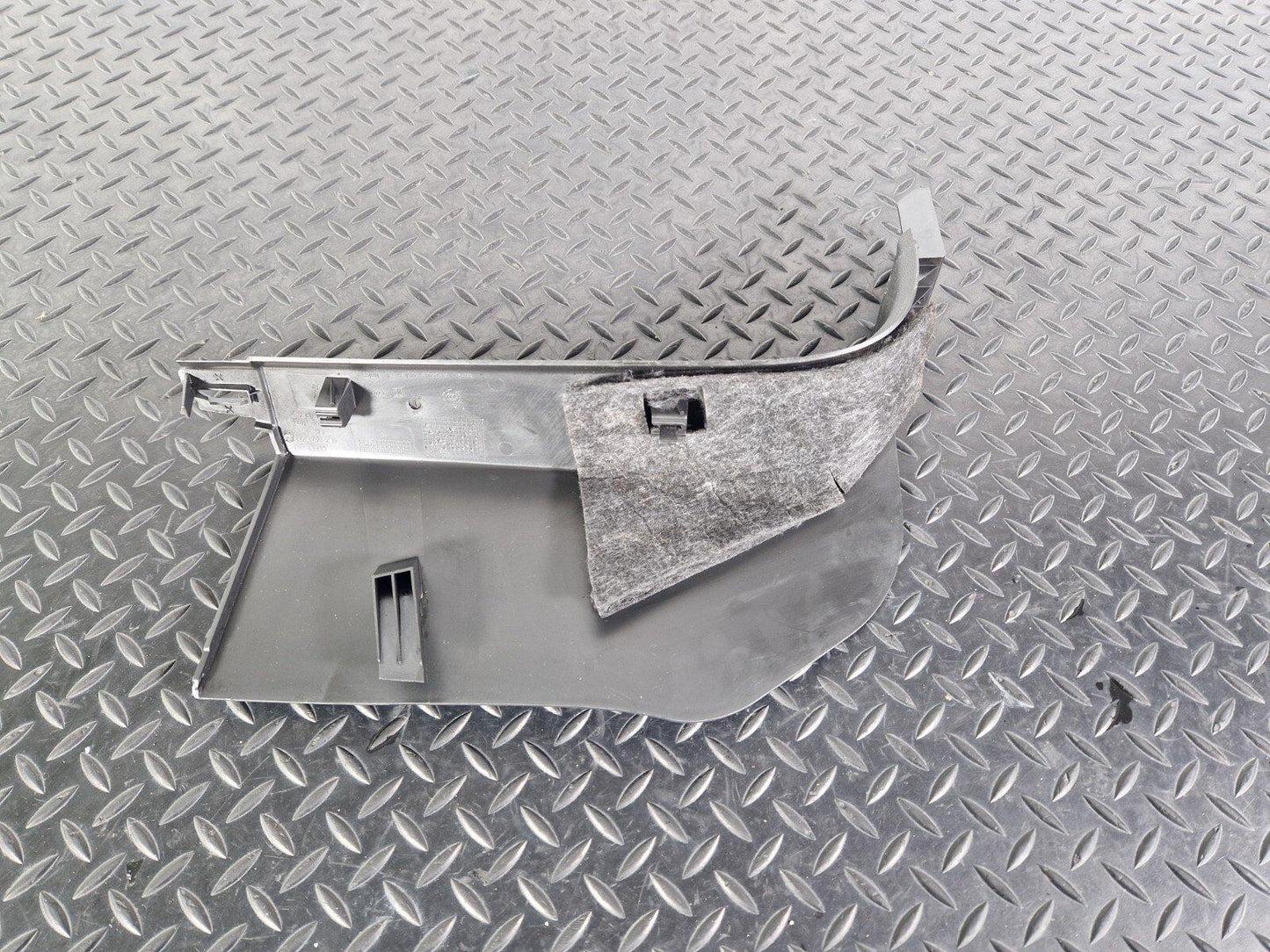 10-15 AUDI Q7 4L GENUINE OEM FRONT PASSENGER LEFT SIDE A PILLAR TRIM 4L2867271