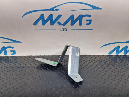 MERCEDES BENZ VITO W447 OEM REAR LEFT SIDE WALL TRIM BRACKET HOLDER A4476920314